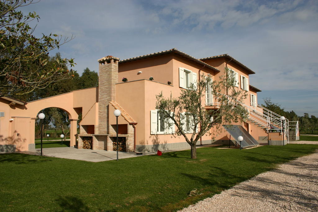 Agriturismo Pian Di Spille - Golf Villa Tarquinia Kültér fotó