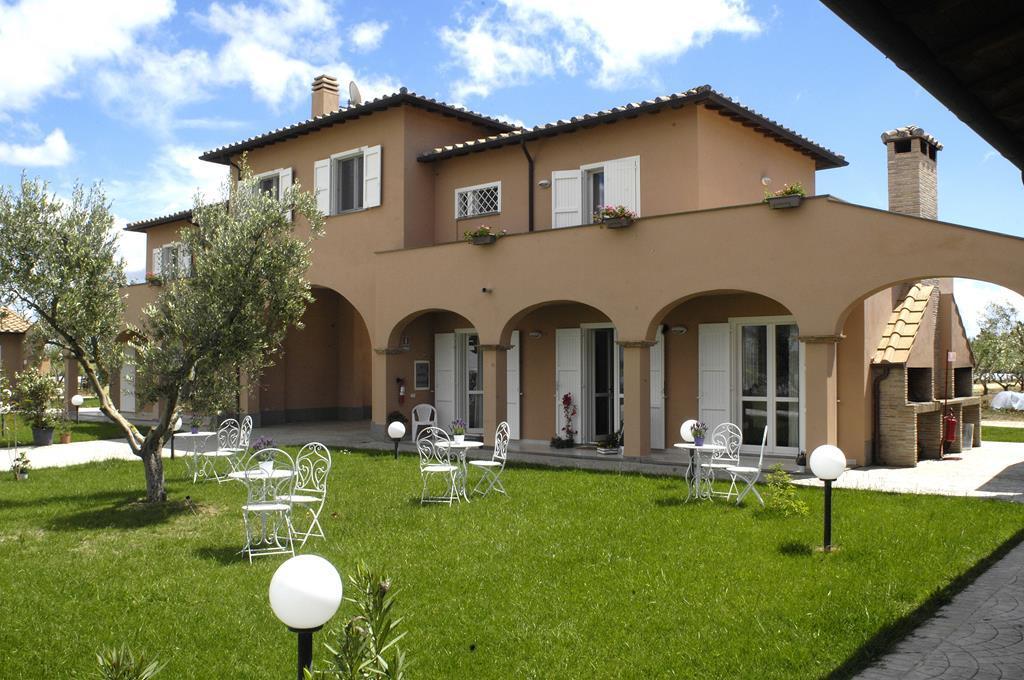 Agriturismo Pian Di Spille - Golf Villa Tarquinia Kültér fotó