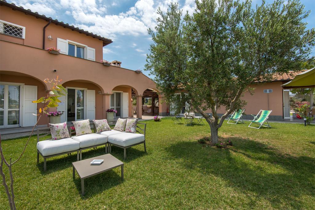 Agriturismo Pian Di Spille - Golf Villa Tarquinia Kültér fotó