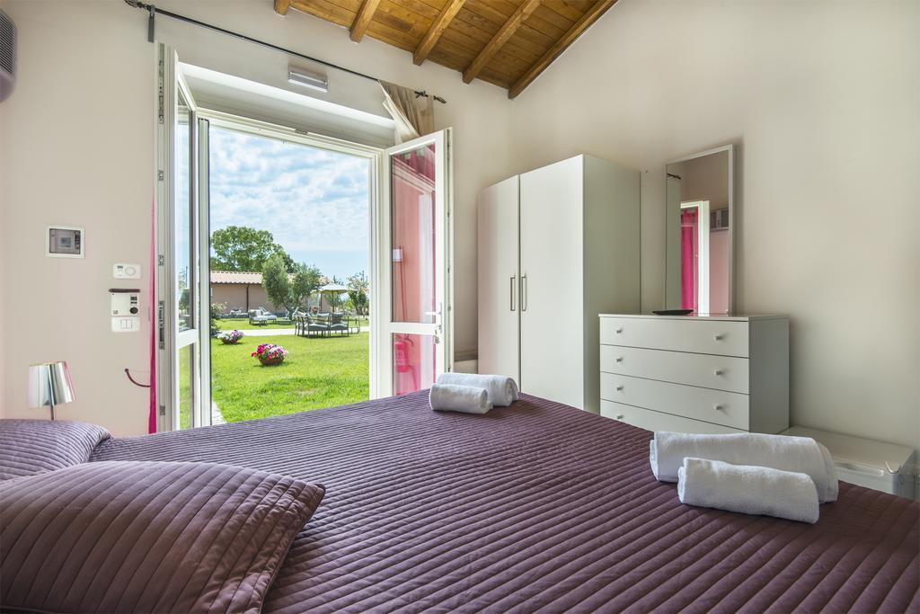 Agriturismo Pian Di Spille - Golf Villa Tarquinia Kültér fotó